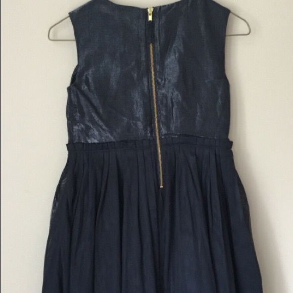 Girls Party Dress Size 4 - Picture 2 of 3